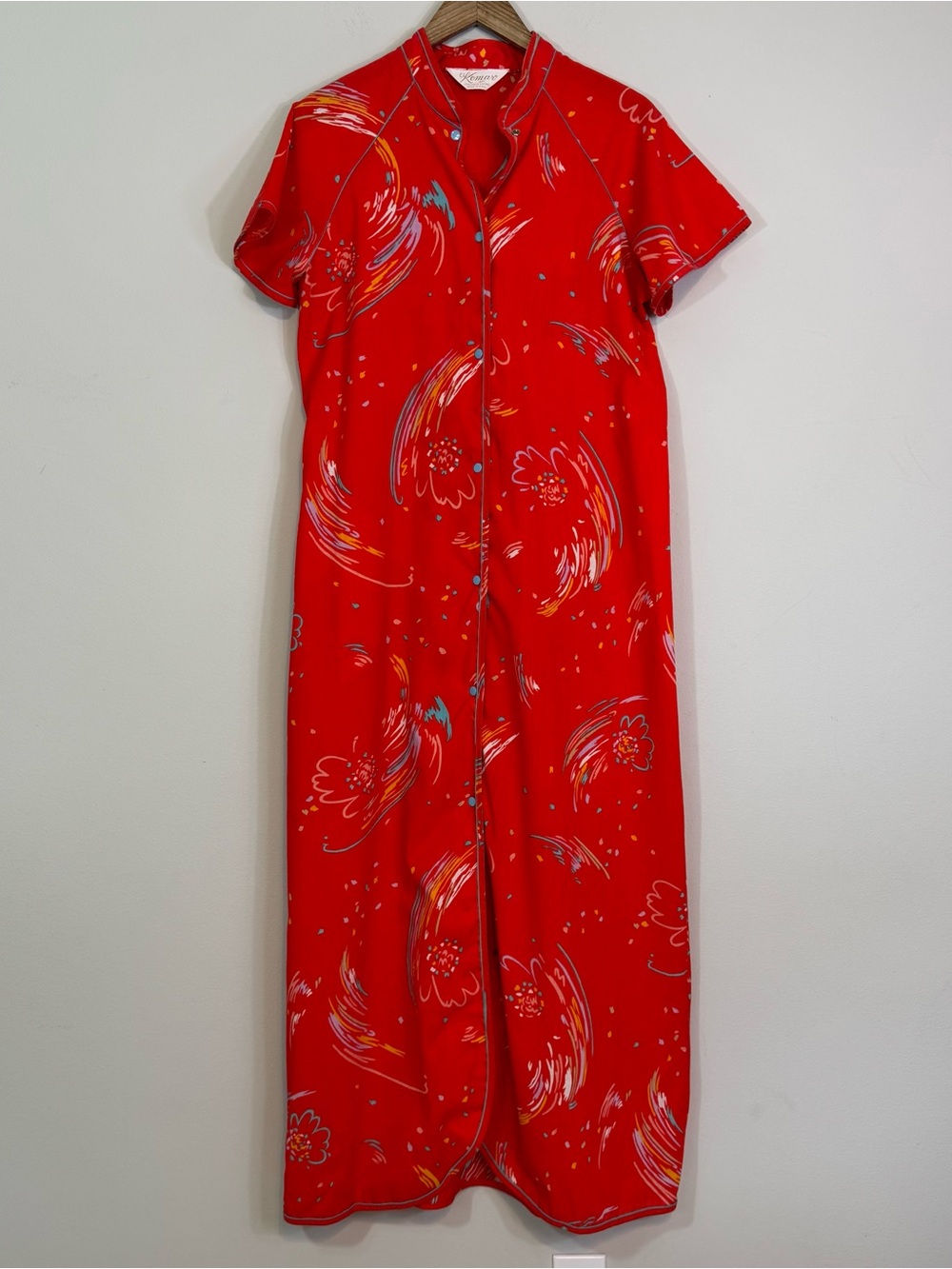 Vintage 60s 70s KOMAR Red Abstract Floral Snap Front Duster House Dress Robe